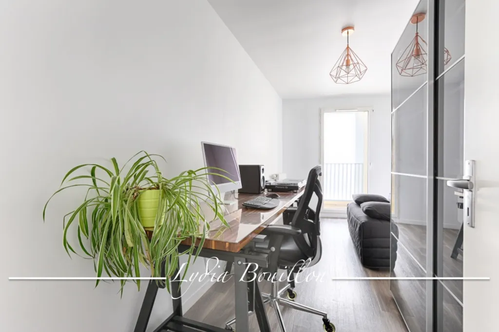 Kabinet - Bright 3-Bed Flat with Balcony in Nanterre-Université