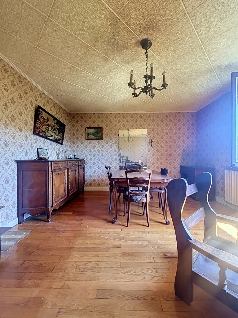Salle à manger - Maison à Rénover avec Jardin à Dole Bedugue
