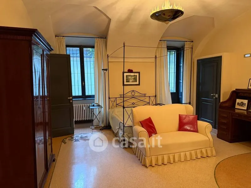 Chambres - Charming Triplex in Historic Building, Turin