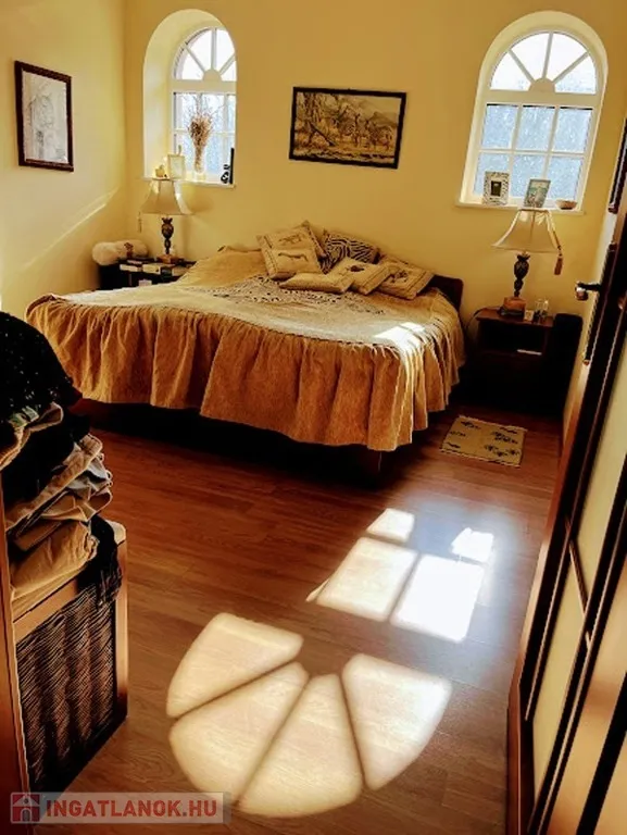 Bedrooms - Self-Sufficient Equestrian Farmhouse in Vácegres