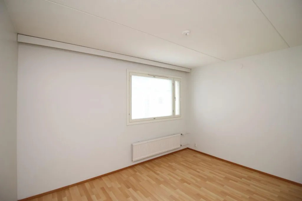 Toad - Spacious Flat with Balcony in Kurkimäki, Helsinki