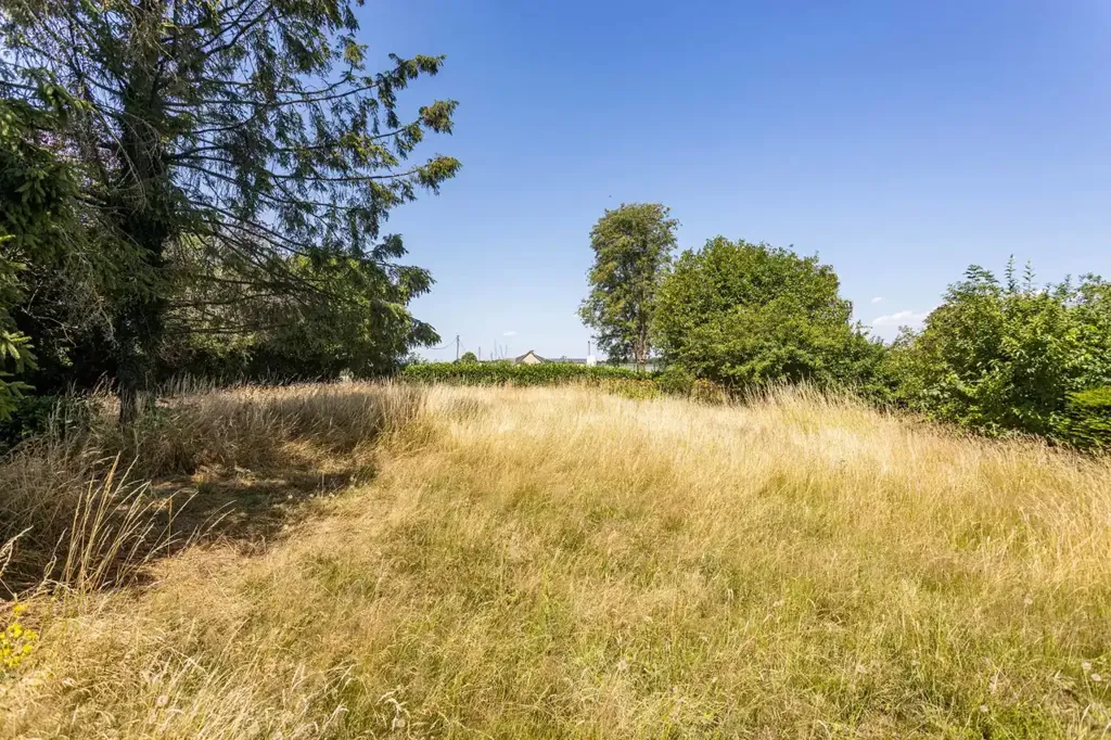 Garden - House to Renovate with Garden in Meldert