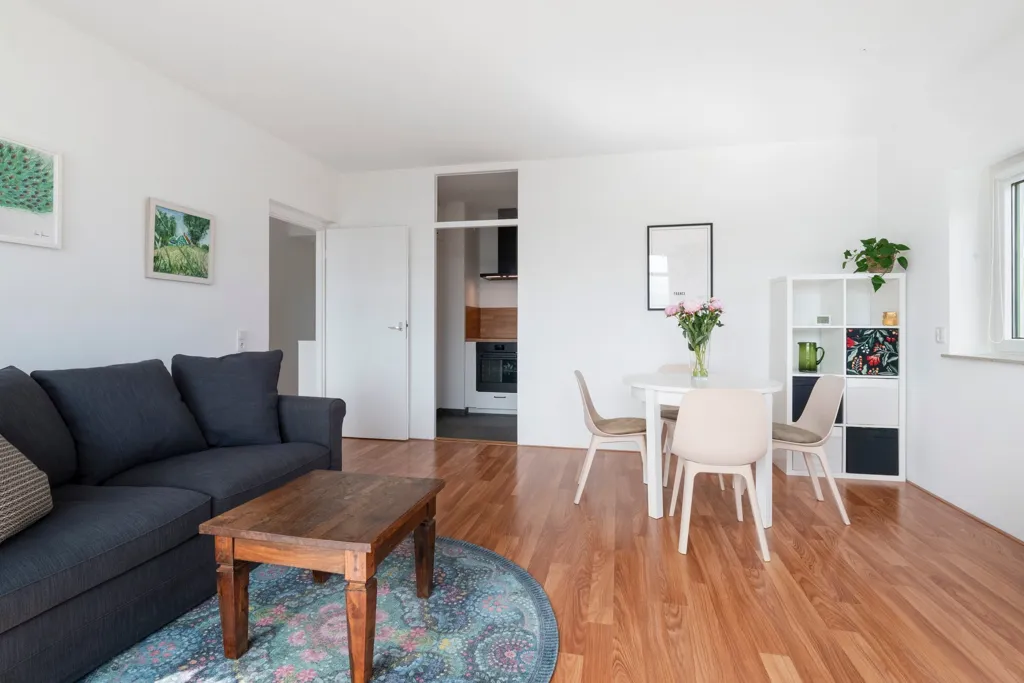 Séjour - Modern Corner Flat with Panoramic View in Haarlem