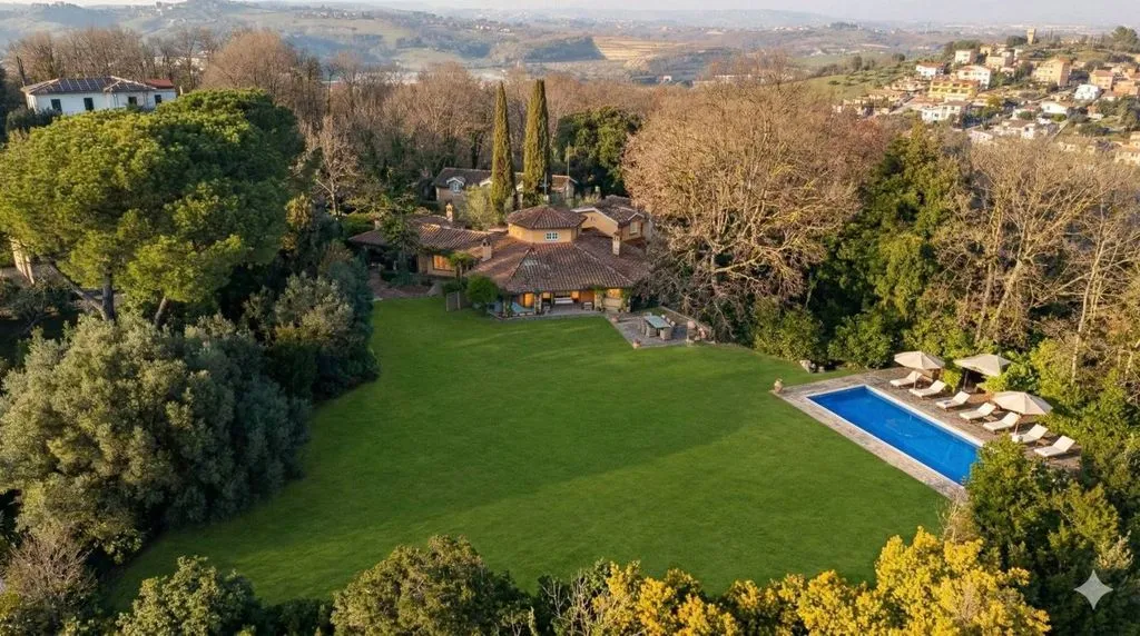 Õhuvaade - Luxury Villa with Panoramic Views in Colleromano, Rome
