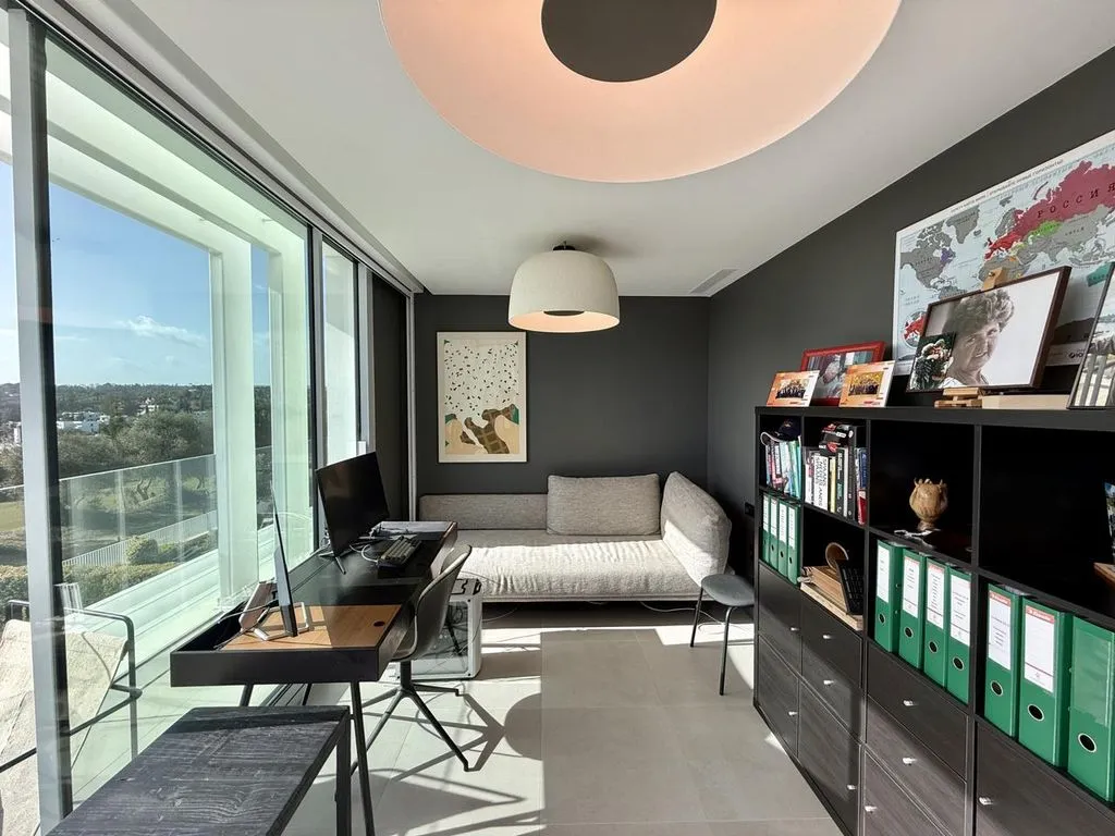 Kabinet - Golf Villa with Sea Views in Sotogrande