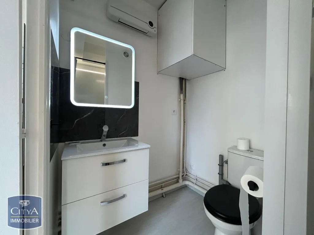 Salles de bain - Studio Aménagé avec Ascenseur à Beauvais