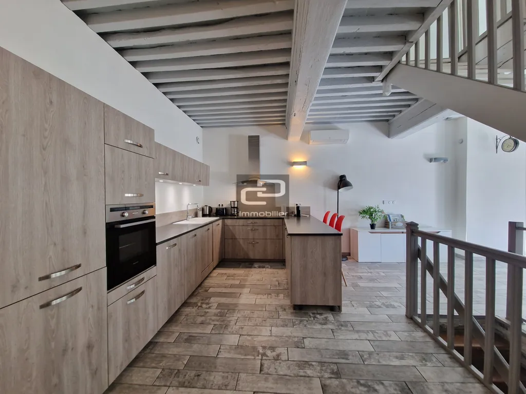 Maison 8 pièces à Couzon-au-Mont-d'Or