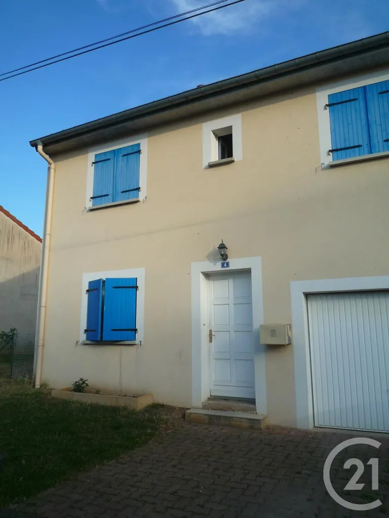 Extérieur - Maison au Calme avec Terrasse à Clémery