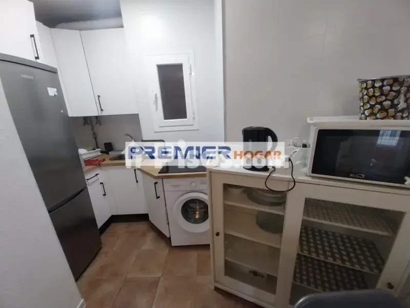 Cuisine - Apartment with Terrace in Ciudad Lineal
