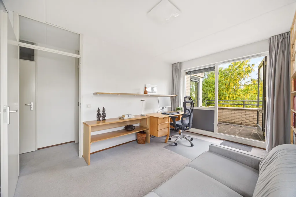 Bureau - Villa with Water View in Leidschendam