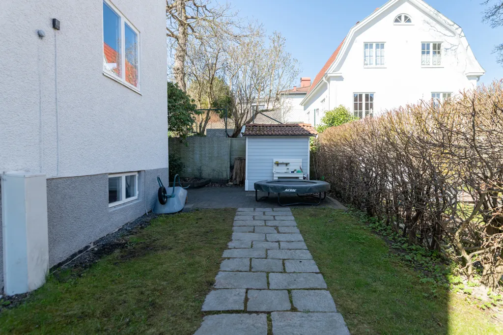 Giardino - Funkis Villa with Garden in Örgryte