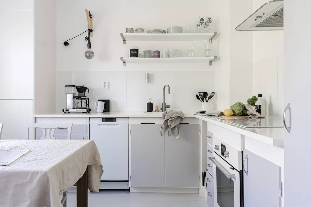Kitchen - Apartment with Balcony in Kalmar