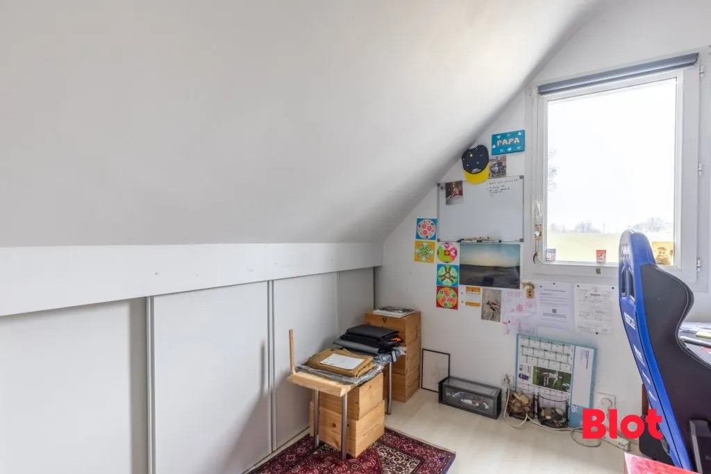 Studio - House with Pool in Betton Countryside