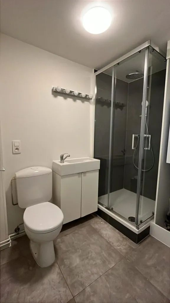 Vannitoad - Studio with Lift in Central Brussels
