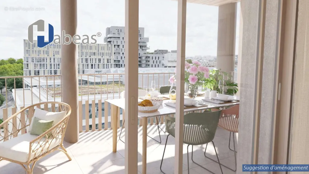 Rõdu - T1 Apartment with Balcony in Lyon 7