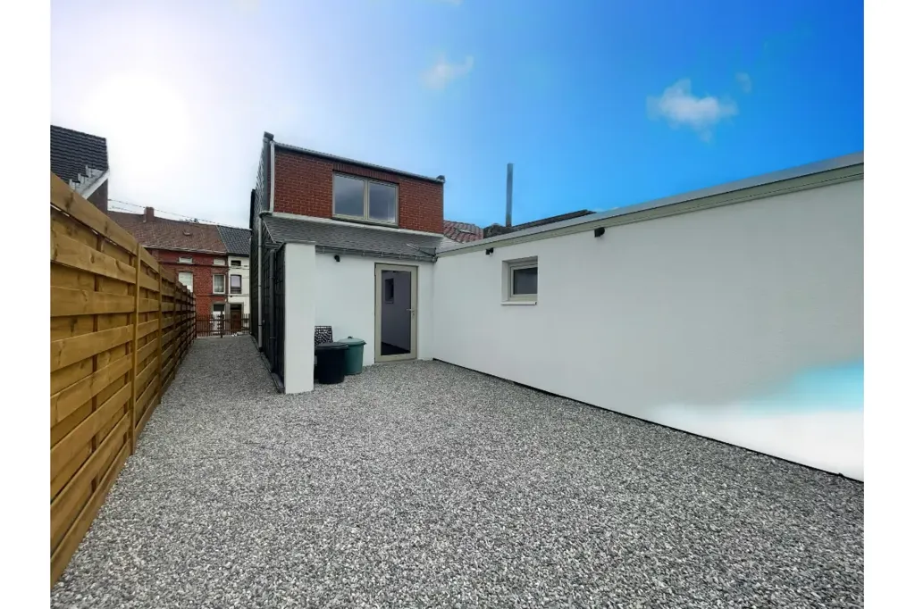 Jardin - Appartement à Mont-sur-Marchienne, Charleroi