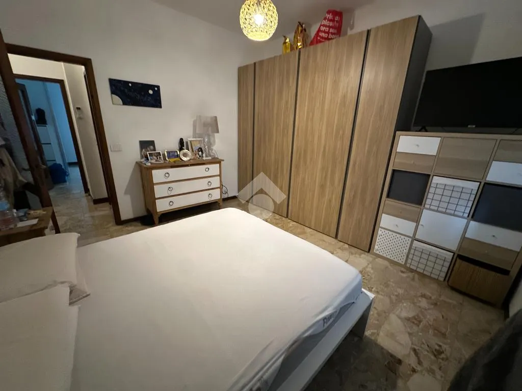 Chambres - Shared 4-Room Apartment near Brescia Metro