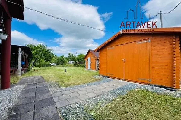 Garden - Two-Bedroom Cottage with Garden in Tapa
