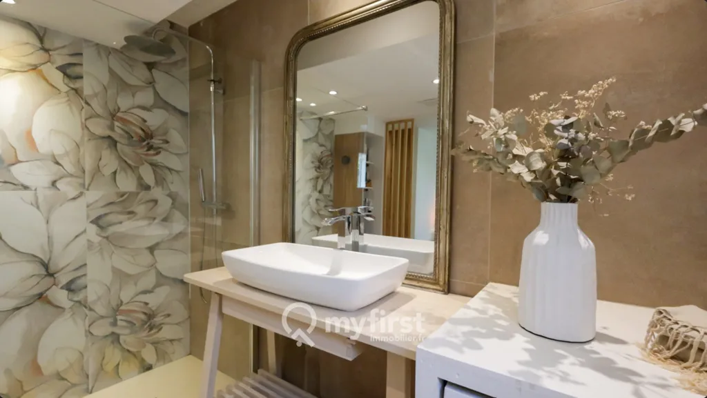 Bagni - Contemporary Flat with Private Garden in Toulon