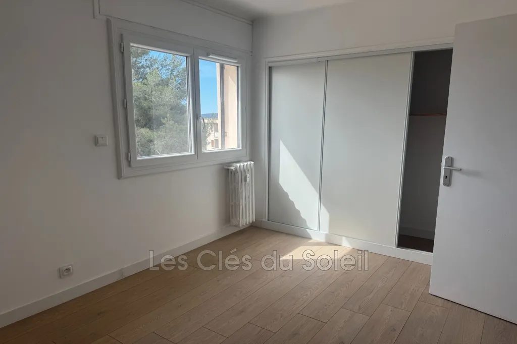 Magamistoad - T4 Apartment with Balcony and Sea View in Toulon