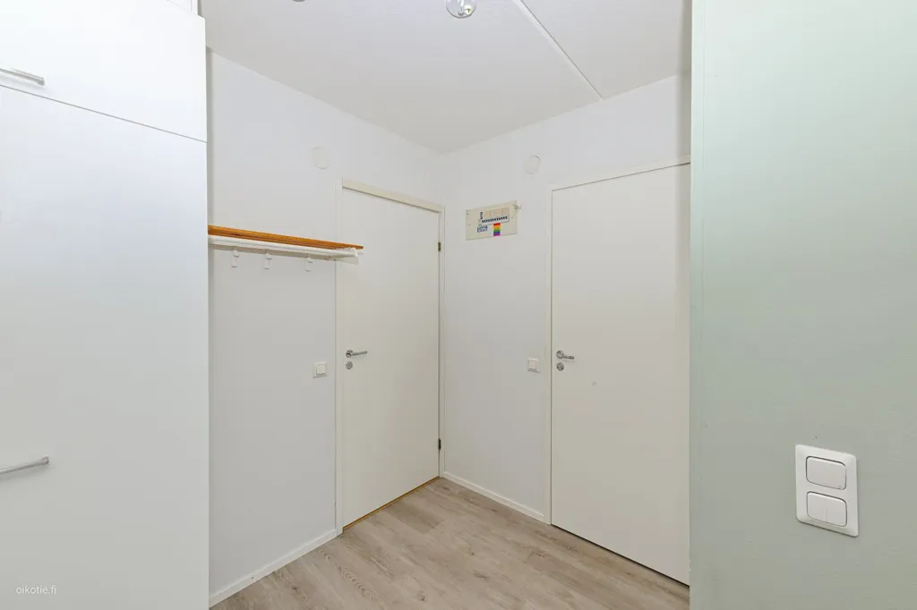 Hallway - Apartment with Sauna in Matinkylä, Espoo