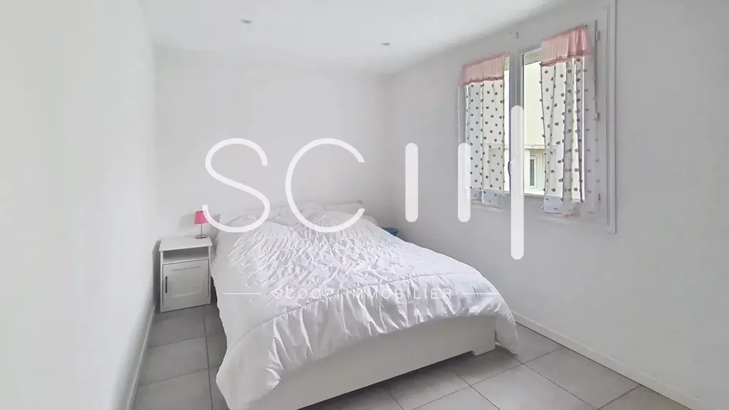 Chambres - Appartement avec Vue Mer au Dernier Étage à Cannes