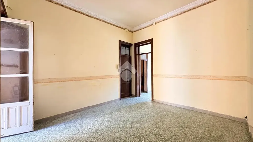 Toad - Two-Bedroom Apartment in Historic Building, Palermo