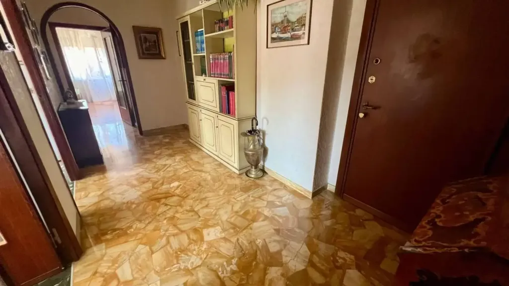 Entrée - Bright Apartment with Balcony in Prà, Genoa