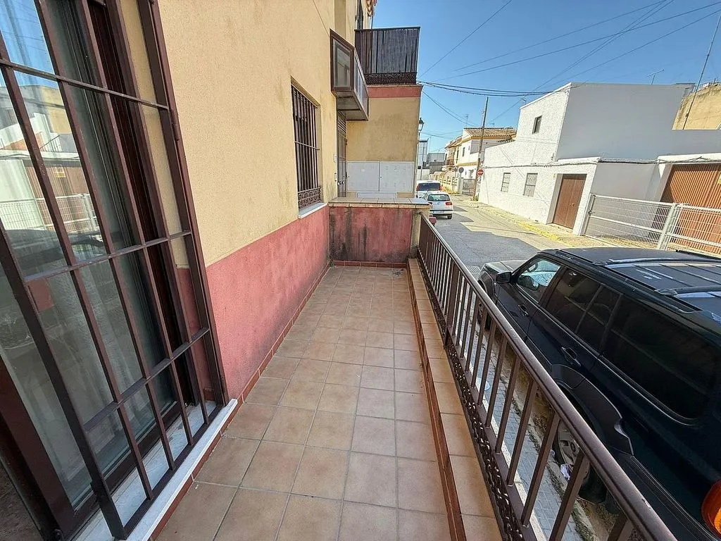 Balcony - 2-Bed Apartment with Terrace in Chipiona