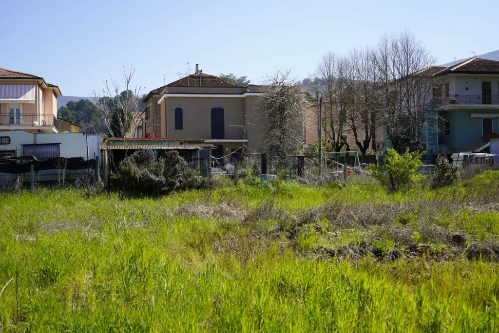 Aed - Buildable Plot with Green Access in Foligno