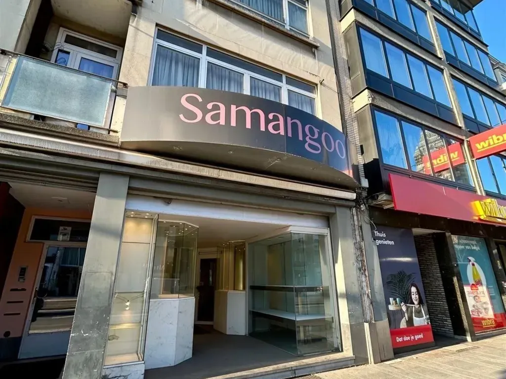 Extérieur - Local Commercial sur Bredabaan à Merksem