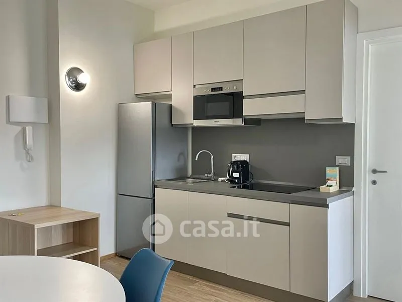 Kitchen - Luxury Flat with Rooftop Pool in Turin