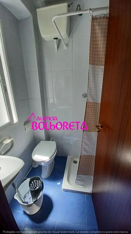 Vannitoad - Furnished Flat with Heating in Echegaray Centre