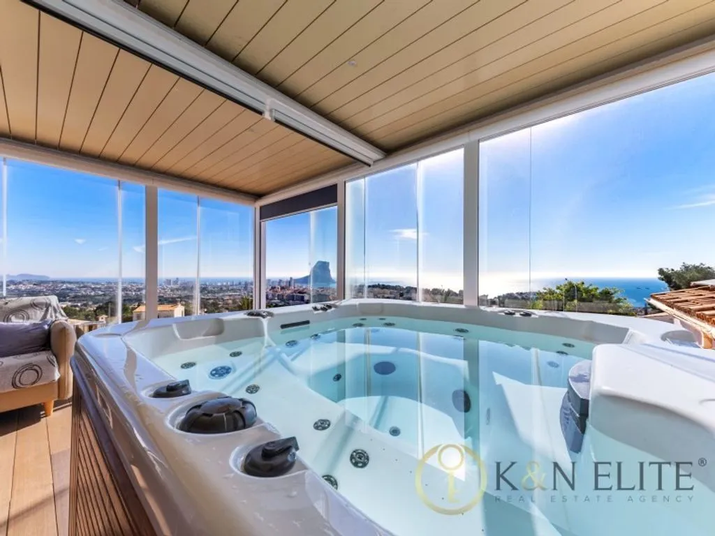 Terrace - Luxury Villa with Sea Views in Calpe