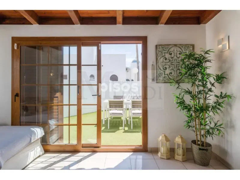 Terrass - Renovated Villa with Rooftop Terrace in Corralejo