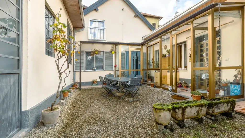 Terrasse - Semi-detached House with Workshop in San Maurizio d'Opaglio