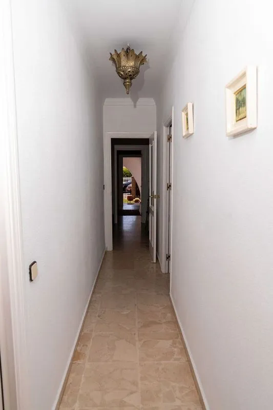 hallway_entrance