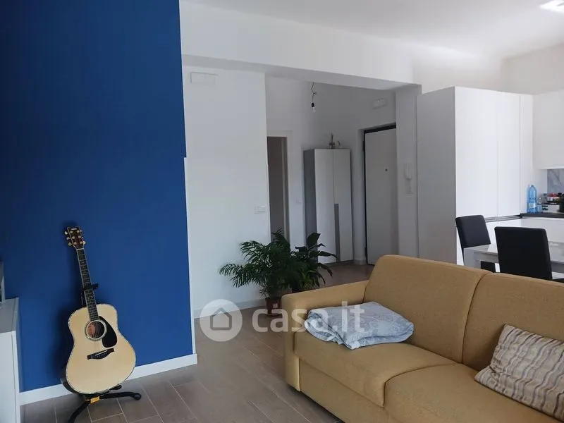 Elutuba - Modernised Apartment with Balcony in Catanzaro