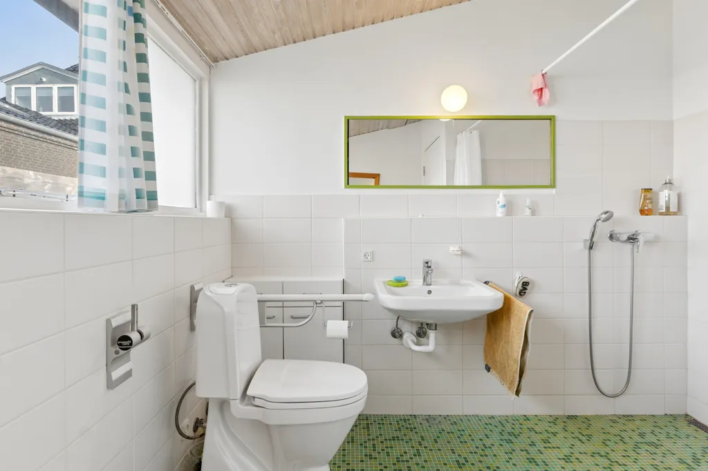 Bagni - Villa with Waterfront Access in Roskilde