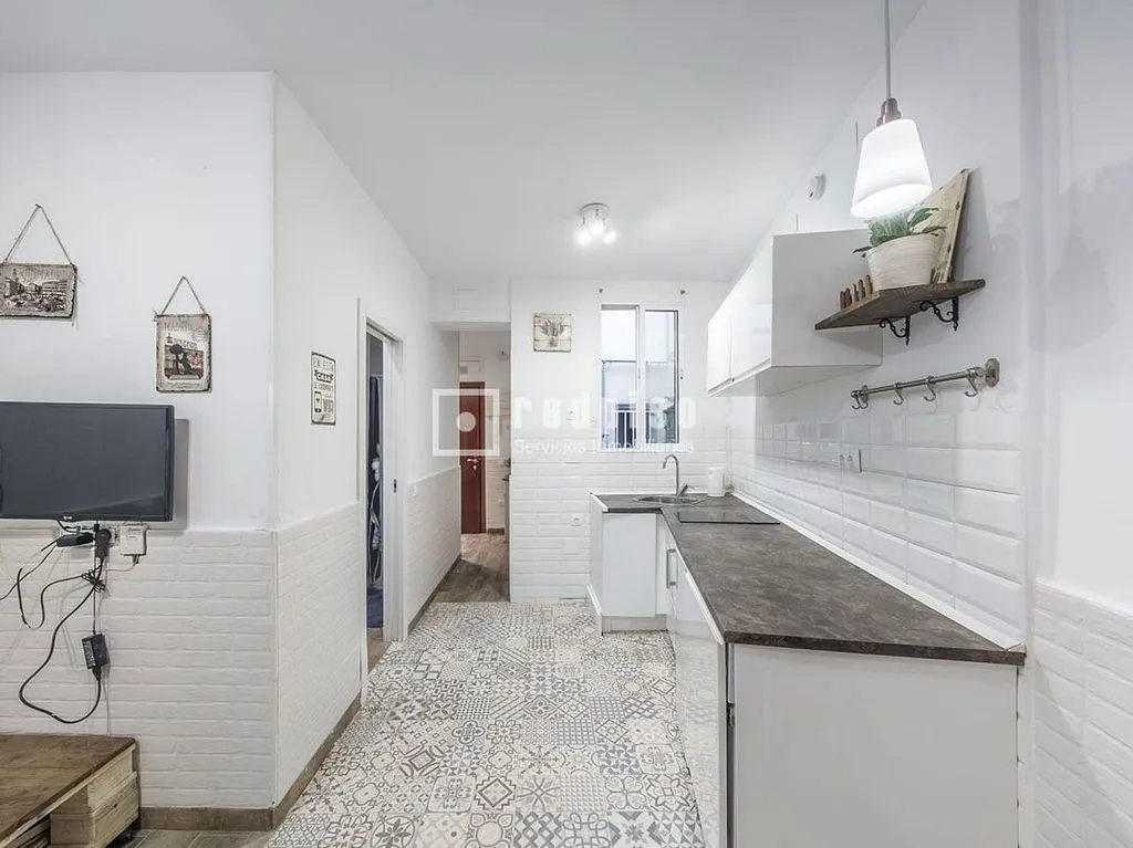 Köök - Apartment with Patio in Salitre, Madrid