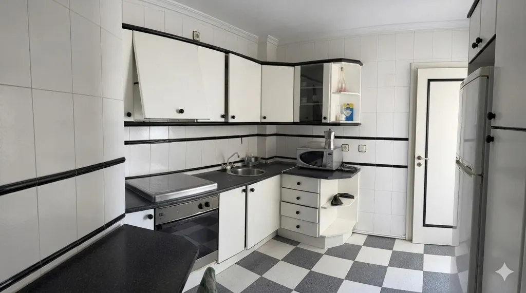 Kitchen - Apartment with Ascensor in Huelva