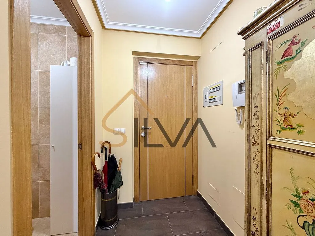 Entrée - Apartment with Garage in Monte Adairo