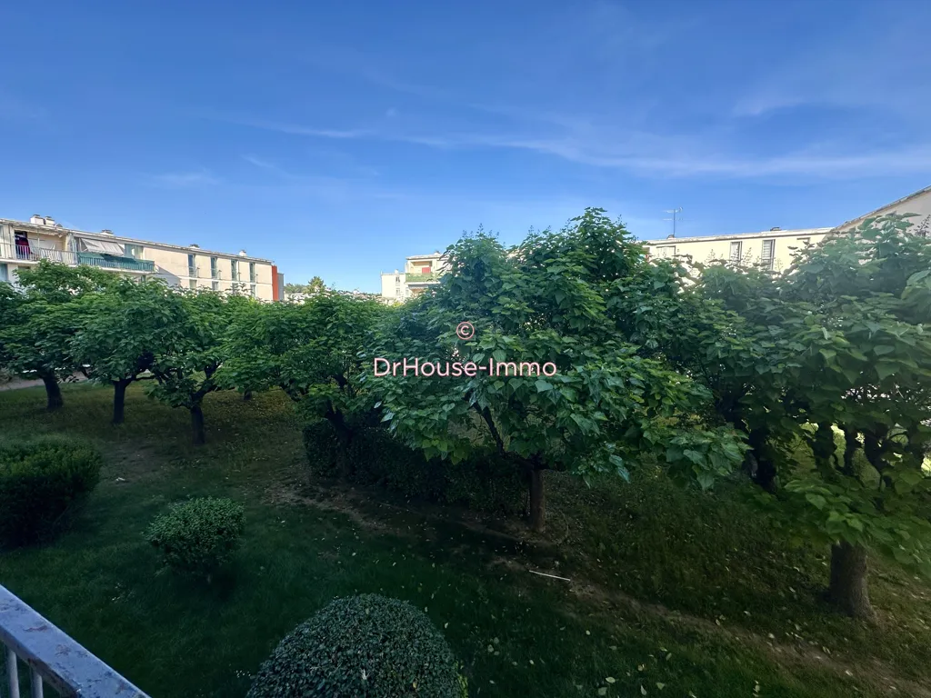 Giardino - Bright 4-Piece Flat with Balcony in Montélimar