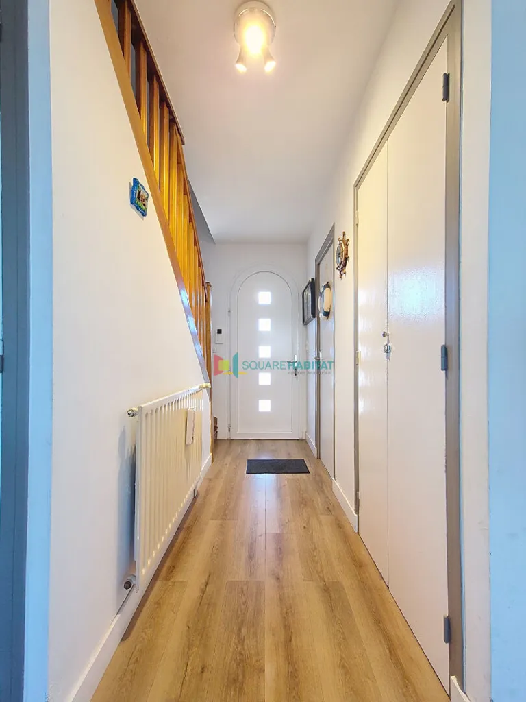 Entrée - Maison avec jardin et terrasse à Trébedan