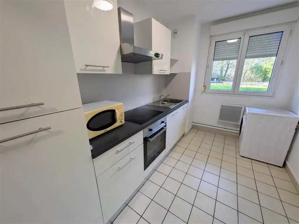 Köök - Meubled 2-Bedroom Flat in Grenoble