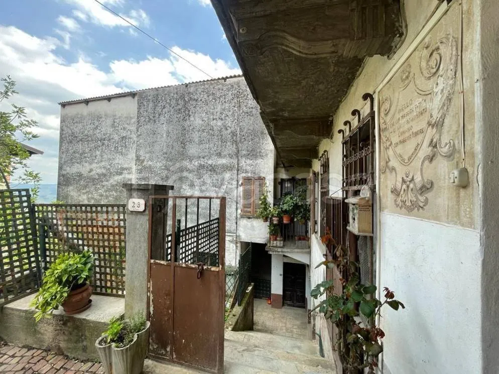 Jardin - Terraced House with Panoramic Views in La Morra