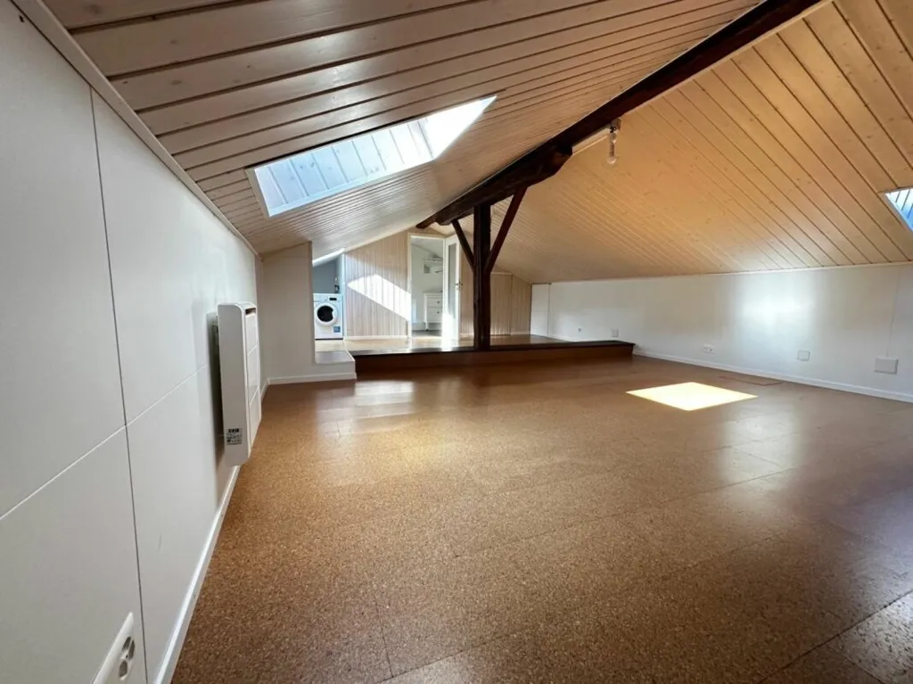 Stanze - Appartamento con vista montagna e terrazza a Fully