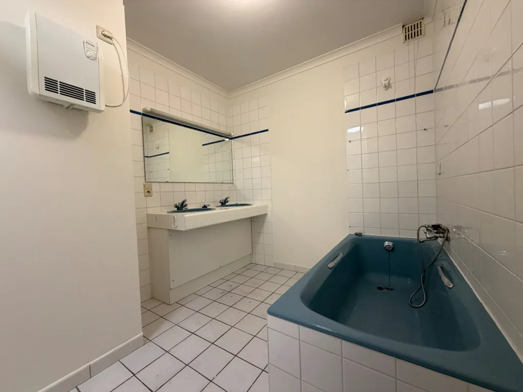 Central 2-Bedroom Apartment in Tielt