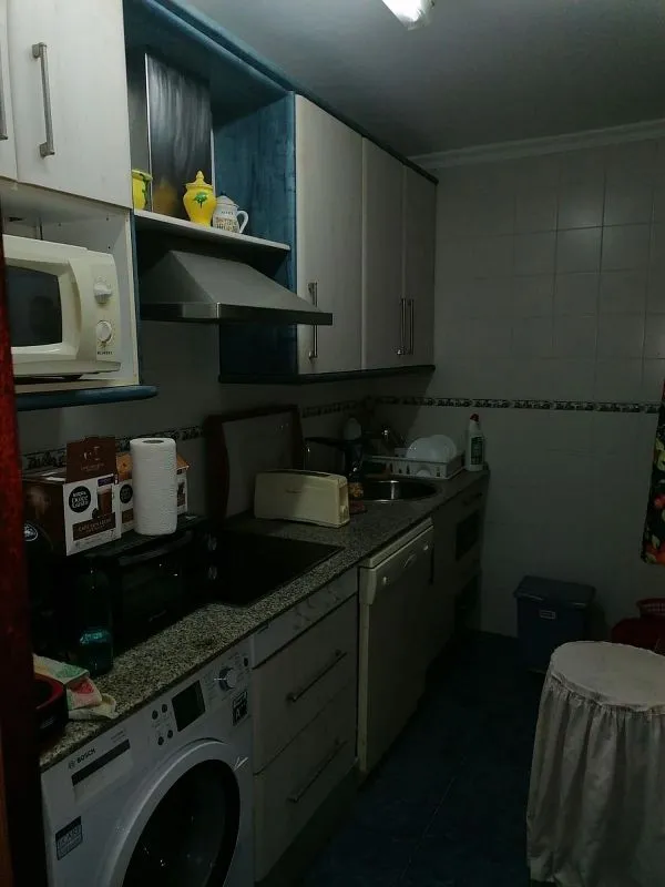 Köök - Furnished Flat with Balcony in San Fernando