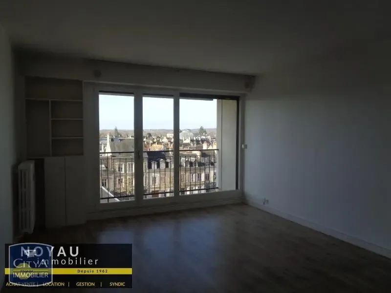 Pièces - Appartement avec Balcon et Parking à Alençon